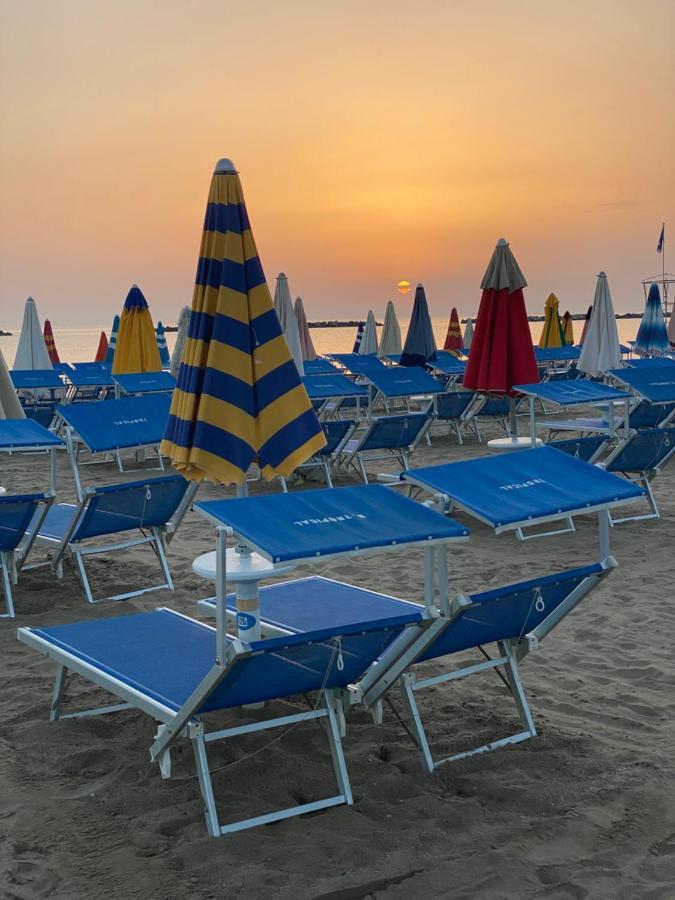 Lupicante 56 Cesenatico Ngoại thất bức ảnh